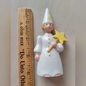 Royal Copenhagen White Porcelain Boy With Star Figurine 037 Staffan Lucia GUC